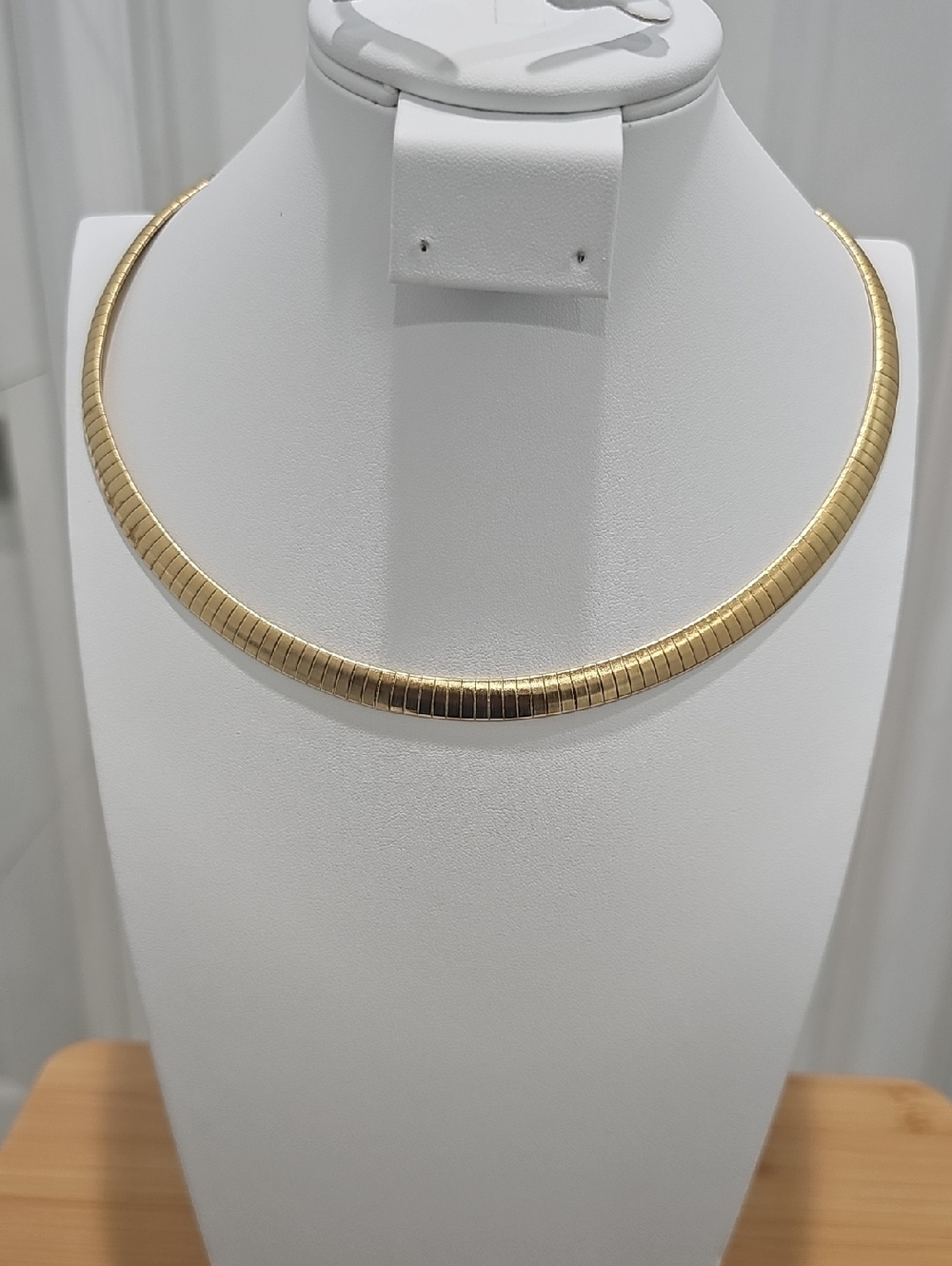 Gold Collar Necklace - Women's Jewelry (8mm)